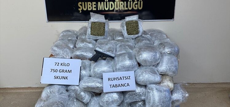 Osmaniye'de çekici üzerinde taşınan araçta 75 kilo 750 gram sentetik uyuşturucu bulundu