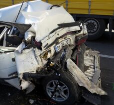 Sakarya'da meydana gelen zincirleme trafik kazasında 4 kişi yaralandı