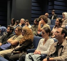 Yönetmen Ömer Faruk Sorak, Kısa'dan Hisse Kısa Film Festivali'ne konuk oldu: