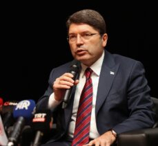 Adalet Bakanı Yılmaz Tunç, Trabzon'da “Gençlik Buluşması”nda konuştu: