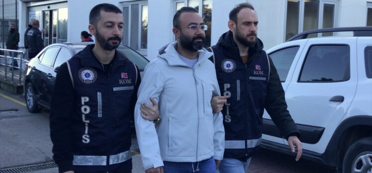 Adana Büyükşehir Belediyesindeki rüşvet iddialarına ilişkin yeniden gözaltına alınan 2 zanlı adli kontrolle salıverildi