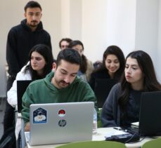 Alanya'da “Siber Vatan” programı kapsamında üniversite öğrencilerine eğitim veriliyor