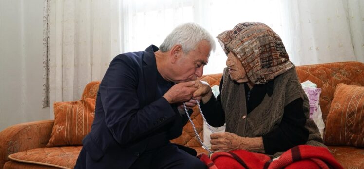 Antalya'da 104 yaşındaki “Cumhuriyet anne” vefat etti