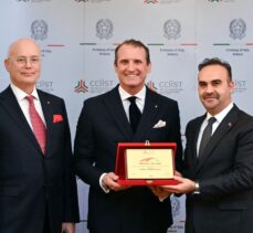 Bakan Kacır, İtalyan Ticaret ve Sanayi Odası Derneğinin ödül töreninde konuştu:
