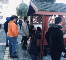 Balıkesir'de 18 göçmen ile 3 organizatör yakalandı