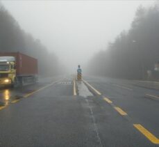 Bolu Dağı'nda sis ve sağanak etkili oldu