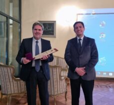Bulgaristan, Ankara Üniversitesinden Prof. Dr. Mevsim'e “Altın Asır Onur Nişanı” verdi