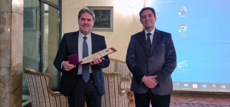 Bulgaristan, Ankara Üniversitesinden Prof. Dr. Mevsim'e “Altın Asır Onur Nişanı” verdi