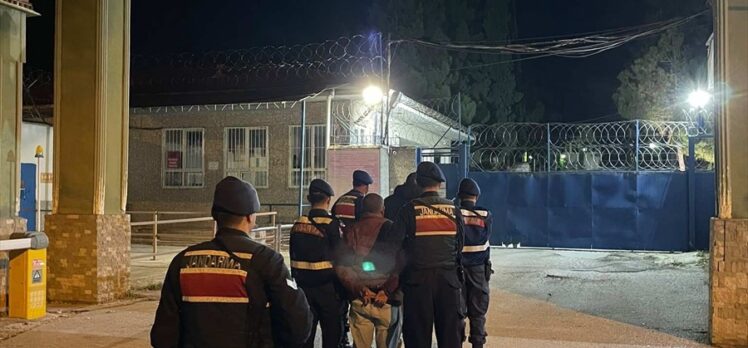 Burdur'da hayvan çaldıkları iddia edilen 4 zanlı tutuklandı
