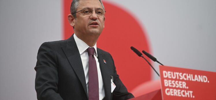CHP Genel Başkanı Özel, Alman Sosyal Demokrat Parti Kongresi'nde konuştu: