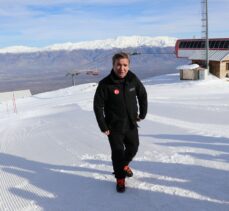 Erzincan'daki Ergan Dağı'nda kayak heyecanı başladı