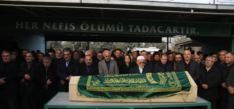 Eski HDP Eş Genel Başkanı Demirtaş'ın babasının cenazesi defnedildi