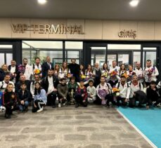 Golbol Milli Takımları Avrupa'daki başarılarını Gazzeli çocuklara armağan etti