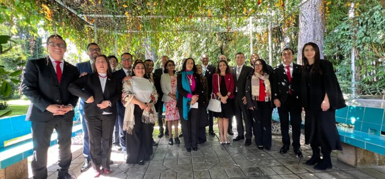 Guatemala Dışişleri Bakanlığı'nda Atatürk büstünün açılışı yapıldı
