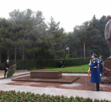 Haydar Aliyev, vefatının 20. yılında anılıyor