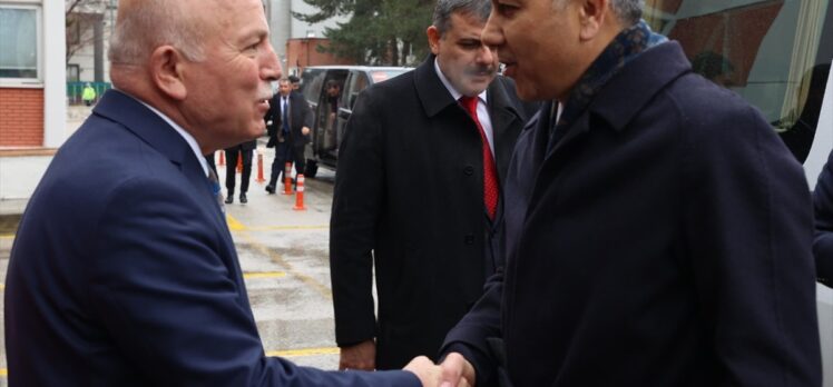İçişleri Bakanı Ali Yerlikaya, Erzurum'da ziyaretler gerçekleştirdi