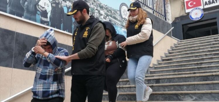 İstanbul'da sosyal medyada müstehcen yayın yapan 6 zanlı yakalandı