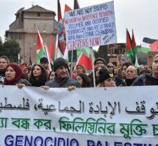 İtalya'da “Gazze'de soykırımı durdurun” gösterisi yapıldı