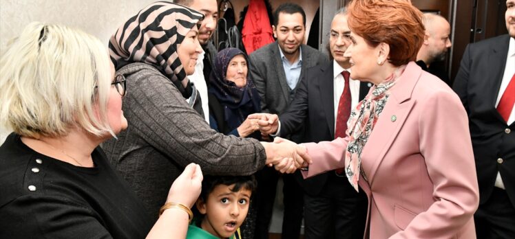 İYİ Parti Genel Başkanı Akşener'den şehit ailesine ziyaret