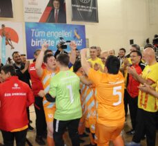 Kayseri protokolü “Down Futsal Takımı” ile özel maç yaptı