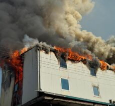 Kayseri'de sanayi sitesindeki bir iş yerinde yangın çıktı