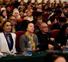 Kırgızistan'da “Aytmatov ve Tiyatro” temasıyla 6. Uluslararası Tiyatro Festivali başladı