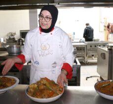 Kuzey Afrika mutfağının 1000 yıldır vazgeçilmez yemeği: Kuskus