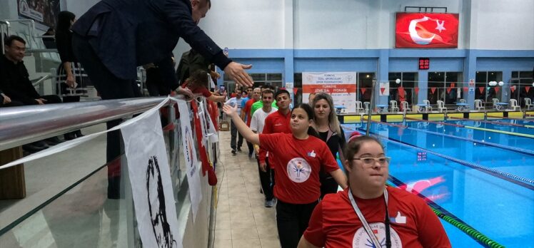 Özel Sporcular Türkiye Yüzme Şampiyonası Antalya'da başladı