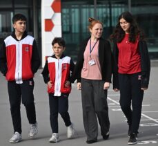 Tatil için geldiği Türkiye'ye hayran kalan ABD'li öğretmen, 5 çocuğuyla Edirne'ye taşındı