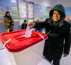 Tunus’ta “Yerel ve Bölgesel Ulusal Konseyi” seçimleri için oy verme işlemi başladı