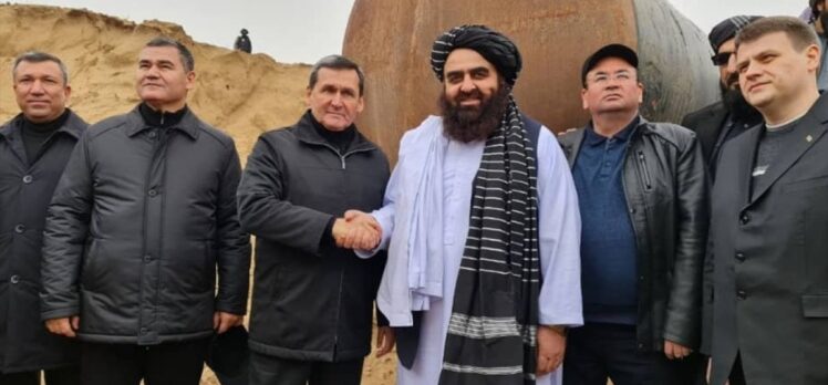 Türkmenistan Dışişleri Bakanı Meredov, Afganistan'da Taliban temsilcisi Muttaki ile görüştü