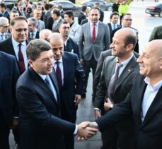 Adalet Bakanı Tunç, Anadolu Adliyesi'ni ziyaret etti