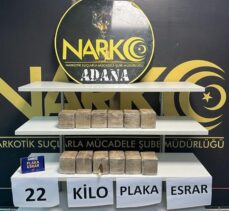 Adana'da akülere gizlenmiş 22 kilogram esrar ele geçirildi