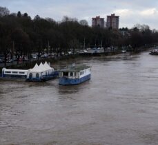 Almanya'da yetkililer sel ve su baskınları konusunda uyarıda bulundu