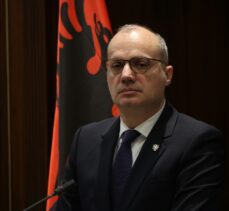 Arnavutluk, Sırbistan'a ordusunu Kosova sınırına göndermeme çağrısı yaptı