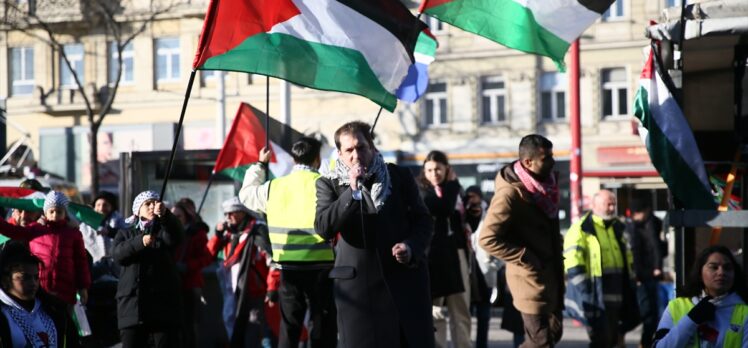 Avusturya’da “Gazze’de soykırım durdurulsun” talebiyle yürüyüş düzenlendi