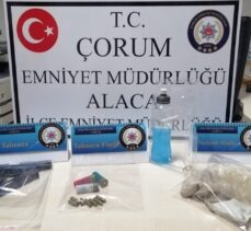 Çorum'da uyuşturucu ticareti yaptıkları iddiasıyla 5 zanlı tutuklandı