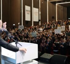 Cumhurbaşkanı Erdoğan, Eskişehir'de gençlerle buluştu: (1)