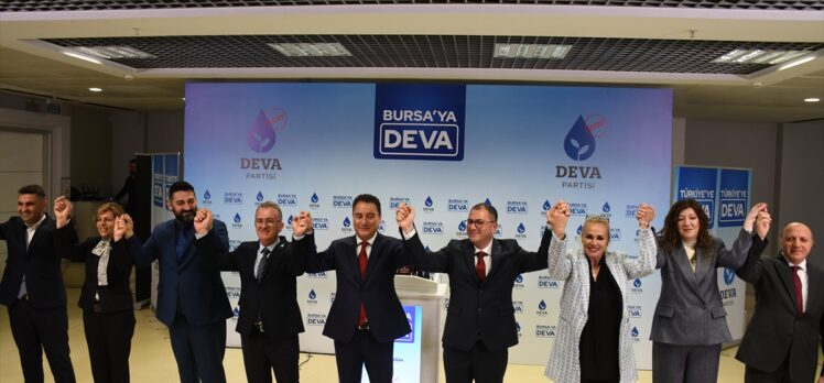 DEVA Partisi Genel Başkanı Babacan, Bursa'da partililerle bir araya geldi: