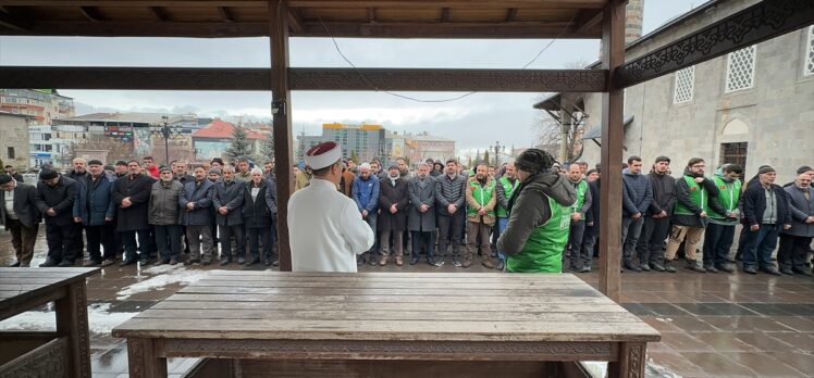 Erzurum’da şehitler ve Salih Aruri için gıyabi cenaze namazı kılındı