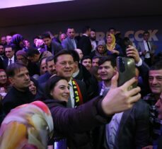 Eskişehir Büyükşehir Belediye Başkan adayı Hatipoğlu, kentte partililerce karşılandı: