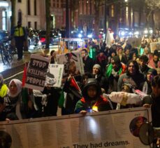 Hollanda'da anneler, Filistinli annelere destek için yürüdü