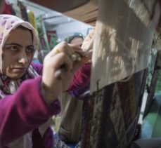 Malatya'da geleneksel yöntemlerle dokunan “Drejan halısı ve kilimleri” geleceğe taşınıyor
