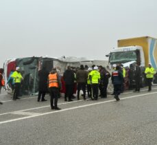 GÜNCELLEME 2- Malatya'da yolcu otobüsünün devrilmesi sonucu 4 kişi öldü, 36 kişi yaralandı