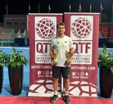 Milli tenisçi Ergi Kırkın'dan Katar'da çifte şampiyonluk