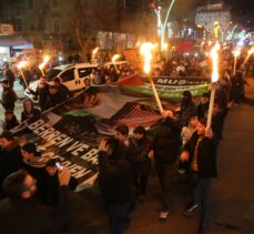 Muş'ta Gazze için meşaleli yürüyüş düzenlendi