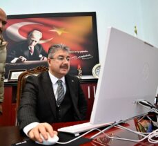 Osmaniye Valisi Erdinç Yılmaz,  AA'nın “Yılın Kareleri” oylamasına katıldı