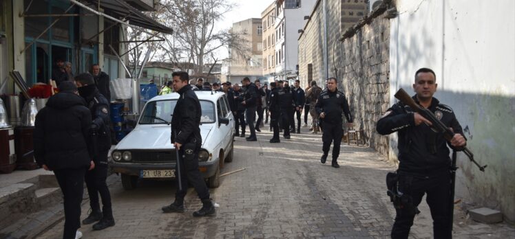 Şanlıurfa'da akraba aileler arasındaki silahlı kavgada 7 kişi yaralandı