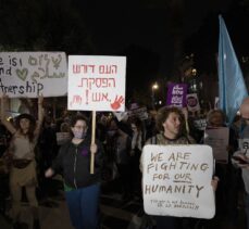 Savaş karşıtı İsrailli aktivistler Tel Aviv'de gösteri düzenledi