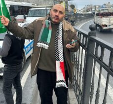 “Şehitlerimize Rahmet, Filistin'e Destek” yürüyüşünden dönerken saldırıya uğrayan kişi yaralandı